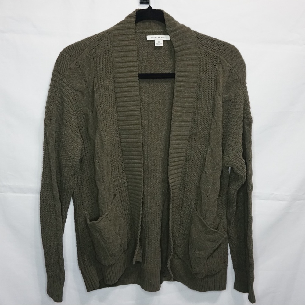 ‼️LAST CALL American Eagle Green Cardigan